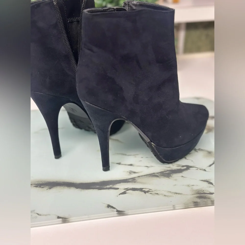 Black Stiletto Heeled Ankle Boots - Picture 5 of 15